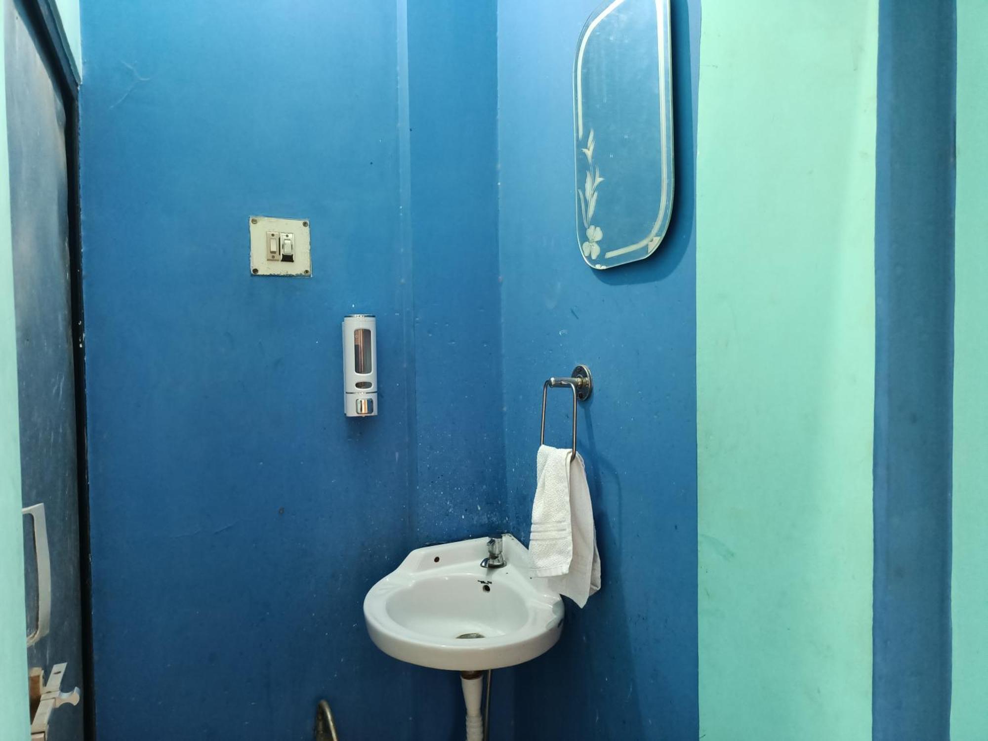 Jpm Guest House Varanasi Camera foto