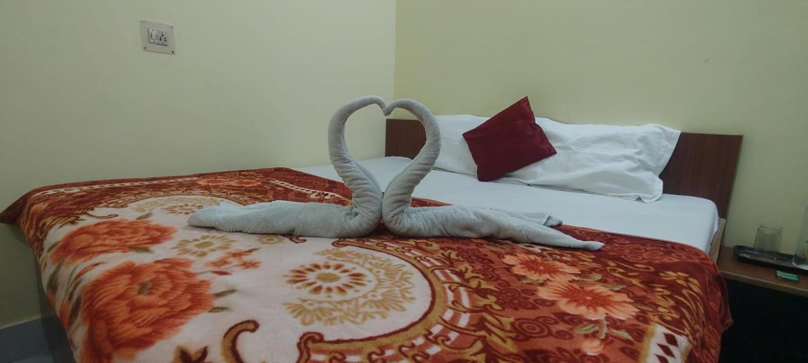 Jpm Guest House Varanasi Esterno foto
