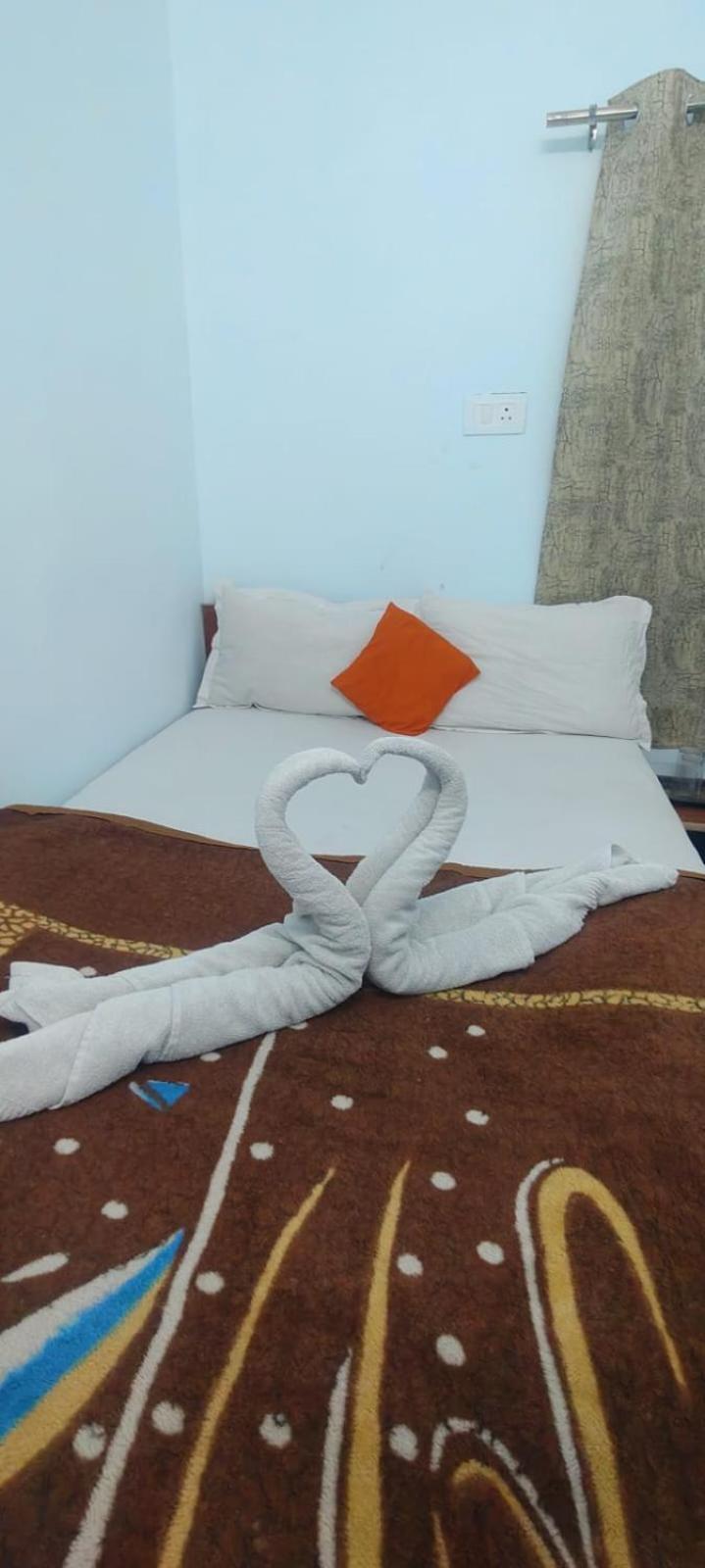 Jpm Guest House Varanasi Esterno foto
