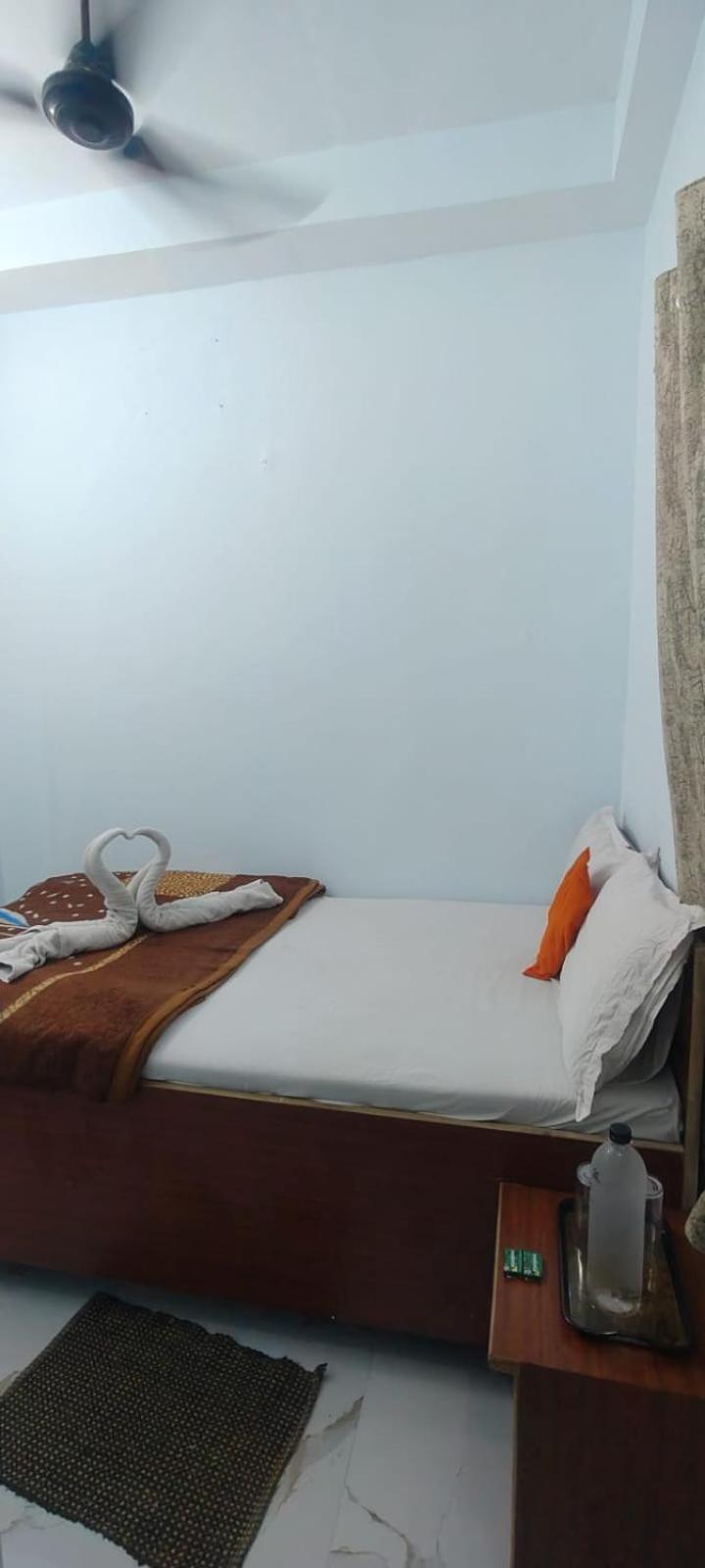 Jpm Guest House Varanasi Esterno foto