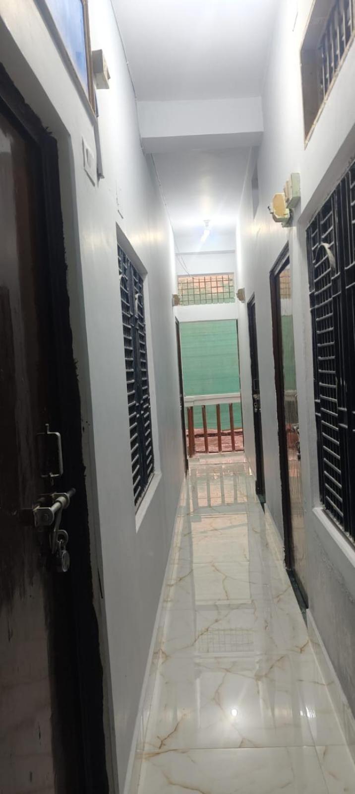 Jpm Guest House Varanasi Esterno foto